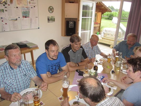 Bild 1 von 22  -  209 kB