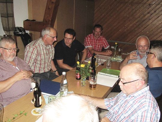 Bild 1 von 22  -  209 kB