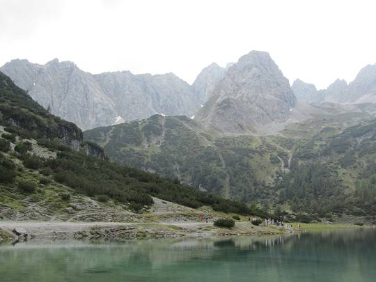 Bild 1 von 27  -  44 kB